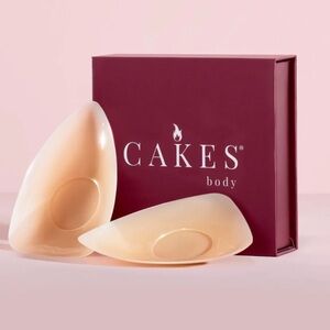 sticky CAKES triangles